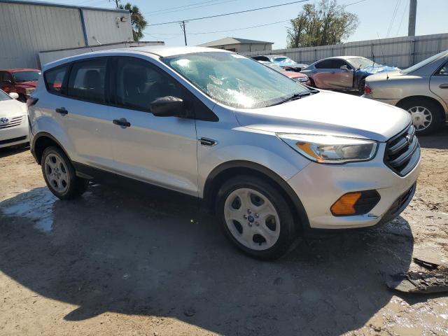 Photo 4 from auction – 2017 FORD ESCAPE S with VIN 1FMCU0F79HUB96381