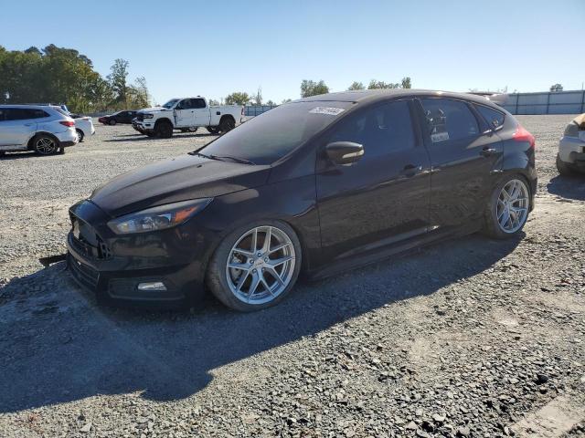 FORD FOCUS ST 2017 with VIN 1FADP3L98HL334656 - Photo from auction