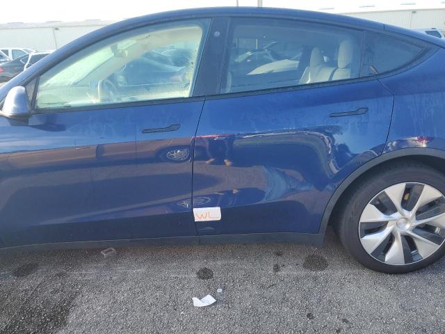 Photo 13 from auction – 2021 TESLA MODEL Y with VIN 5YJYGAEE7MF195367