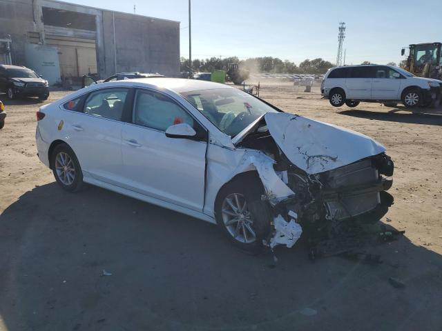 Photo 4 from auction – 2019 HYUNDAI SONATA SE with VIN 5NPE24AF1KH762706