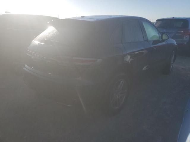 Photo 3 from auction – 2019 PORSCHE MACAN with VIN WP1AA2A57KLB07621