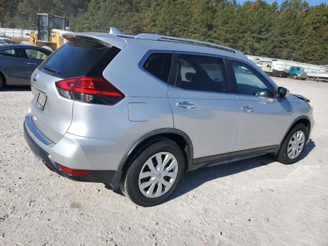 Photo 3 from auction – 2017 NISSAN ROGUE S with VIN JN8AT2MT0HW387898