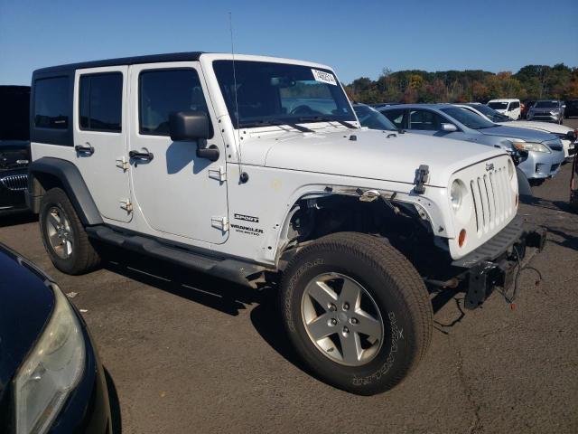 Photo 4 from auction – 2013 JEEP WRANGLER U with VIN 1C4BJWDG3DL582731