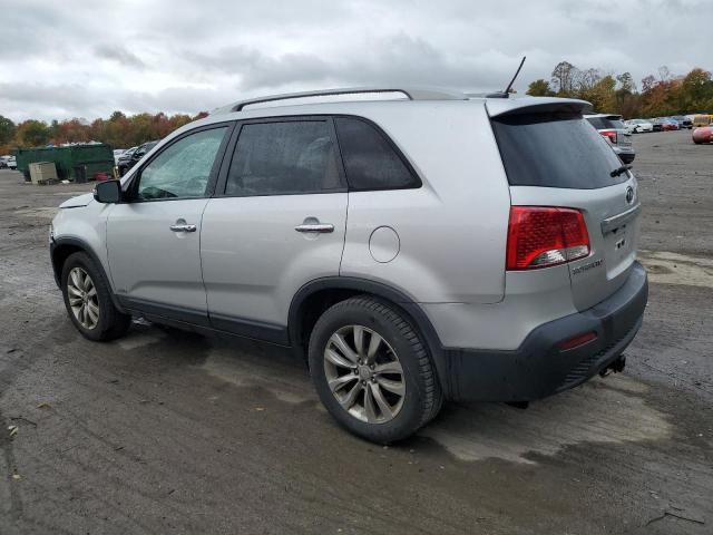 Photo 2 from auction – 2011 KIA SORENTO EX with VIN 5XYKUDA24BG094336