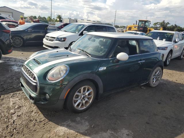 MINI COOPER S 2017 with VIN WMWXP7C51H3B93683 - Photo from auction