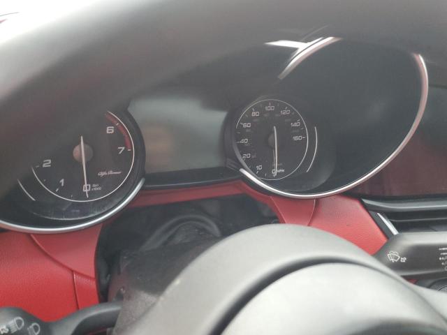 Photo 9 from auction – 2018 ALFA ROMEO GIULIA with VIN ZARFAEBN3J7595289