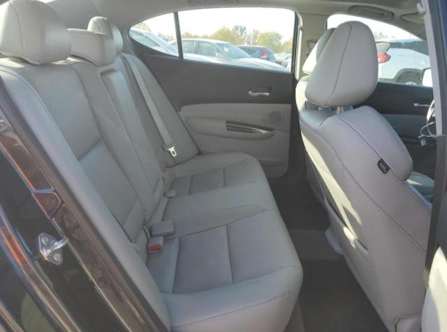 Photo 10 from auction – 2015 ACURA TLX TECH with VIN 19UUB1F52FA003751