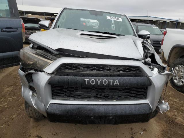 Photo 5 from auction – 2016 TOYOTA 4RUNNER SR with VIN JTEBU5JR7G5399828