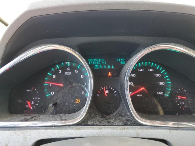 Photo 9 from auction – 2010 CHEVROLET TRAVERSE L with VIN 1GNLRFED2AJ200608