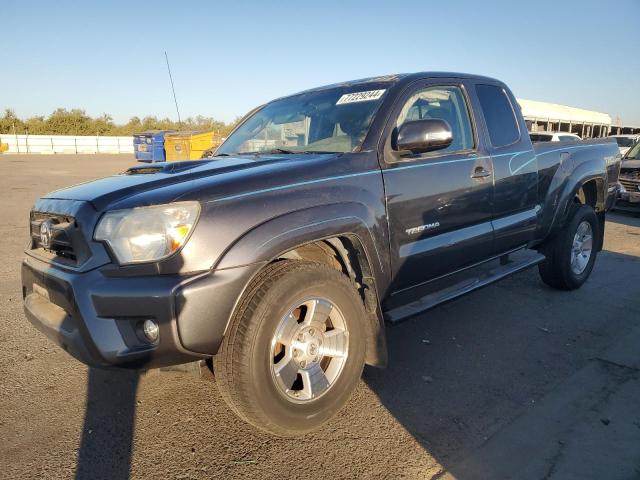 TOYOTA TACOMA PRE 2015 with VIN 5TFTU4GN4FX071681 - Photo from auction