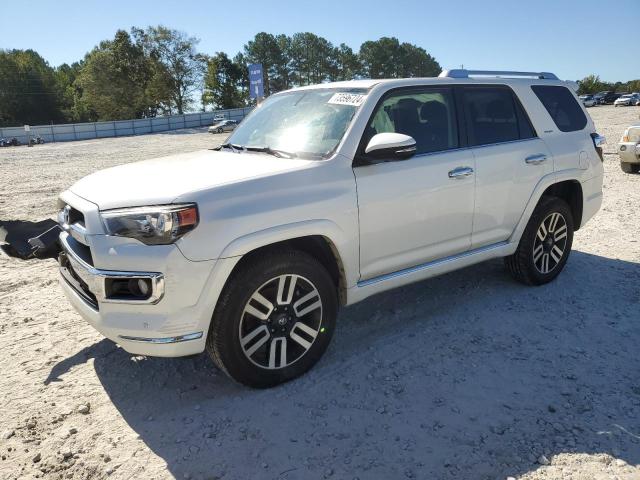Photo 1 from auction – 2014 TOYOTA 4RUNNER SR with VIN JTEBU5JR8E5173021