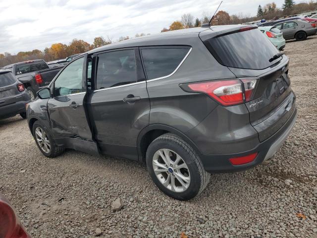 Photo 2 from auction – 2017 FORD ESCAPE SE with VIN 1FMCU0GD4HUB33306