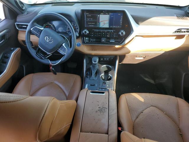 Photo 8 from auction – 2021 TOYOTA HIGHLANDER with VIN 5TDEBRCH0MS065990
