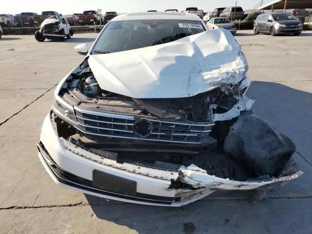 Photo 5 from auction – 2016 VOLKSWAGEN PASSAT SEL with VIN 1VWCS7A36GC065384