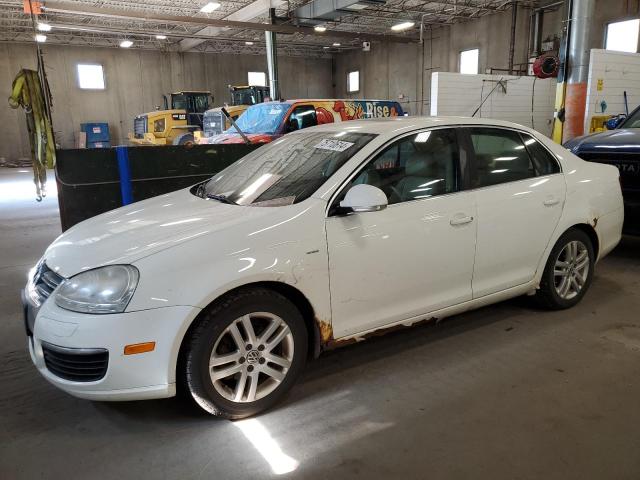 VOLKSWAGEN JETTA WOLF 2007 with VIN 3VWEF71K97M172013 - Photo from auction