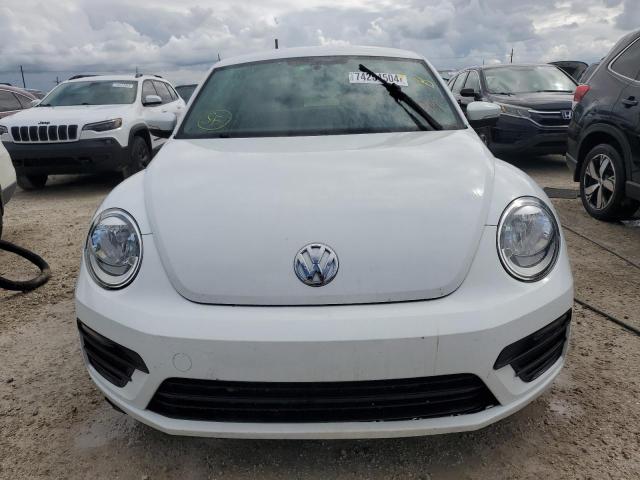 Photo 5 from auction – 2019 VOLKSWAGEN BEETLE S with VIN 3VWFD7AT5KM706846