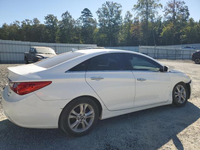 Photo 3 from auction – 2011 HYUNDAI SONATA SE with VIN 5NPEC4AC4BH061046