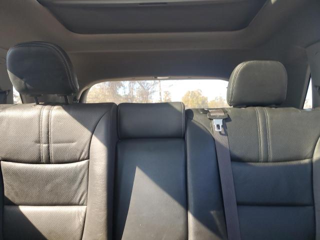 Photo 10 from auction – 2012 KIA SORENTO SX with VIN 5XYKWDA25CG284965