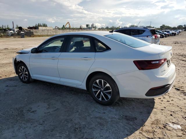 Photo 2 from auction – 2024 VOLKSWAGEN JETTA S with VIN 3VW5M7BU7RM013340