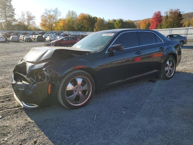 CHRYSLER 300 LIMITE 2016 with VIN 2C3CCAAG2GH142088 - Photo from auction