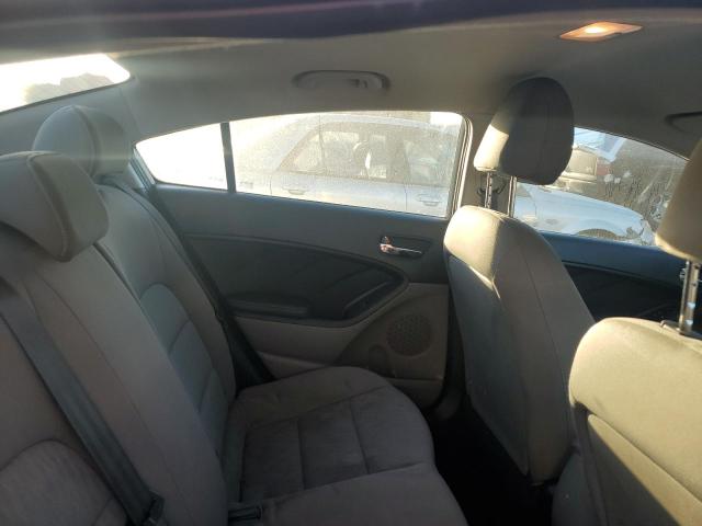 Photo 10 from auction – 2015 KIA FORTE LX with VIN KNAFK4A65F5374210