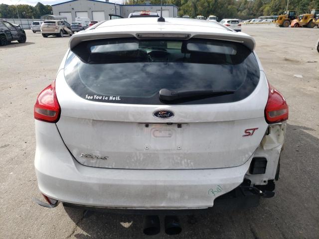 Photo 6 from auction – 2018 FORD FOCUS ST with VIN 1FADP3L98JL200977