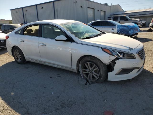 Photo 4 from auction – 2017 HYUNDAI SONATA SE with VIN 5NPE24AF0HH569360