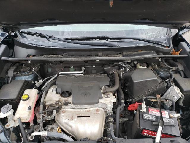 Photo 12 from auction – 2018 TOYOTA RAV4 LE with VIN 2T3BFREV6JW730427