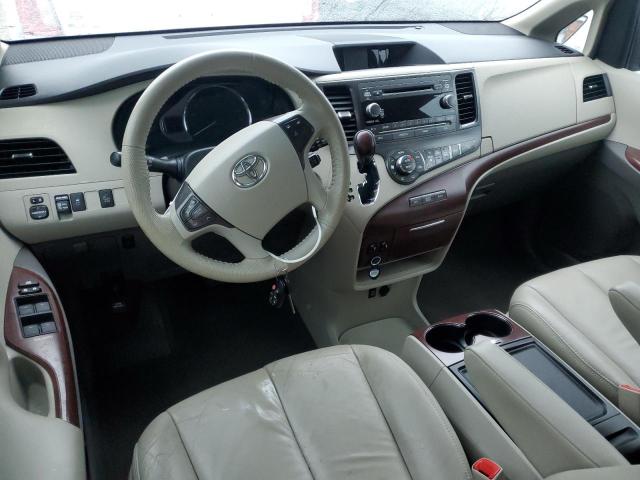 Photo 8 from auction – 2014 TOYOTA SIENNA XLE with VIN 5TDYK3DC6ES448069