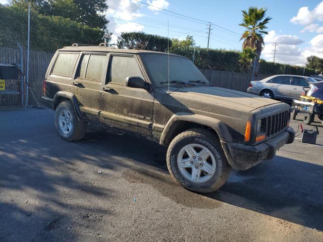 صورة رقم 4 من المزاد - 2001 JEEP CHEROKEE C مع VIN 1J4FF58S41L555829