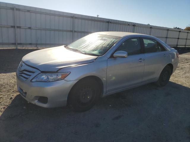 TOYOTA CAMRY BASE 2011 z numerem VIN 4T1BF3EK6BU170955 - Zdjęcie z aukcji