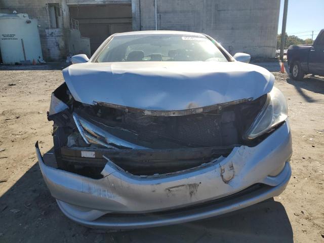Photo 5 from auction – 2011 HYUNDAI SONATA SE with VIN 5NPEC4AC9BH145783
