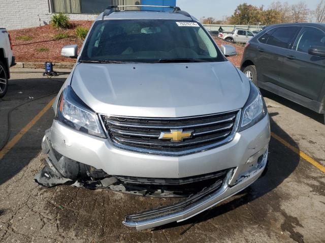 Photo 5 from auction – 2017 CHEVROLET TRAVERSE L with VIN 1GNKVGKD4HJ320695