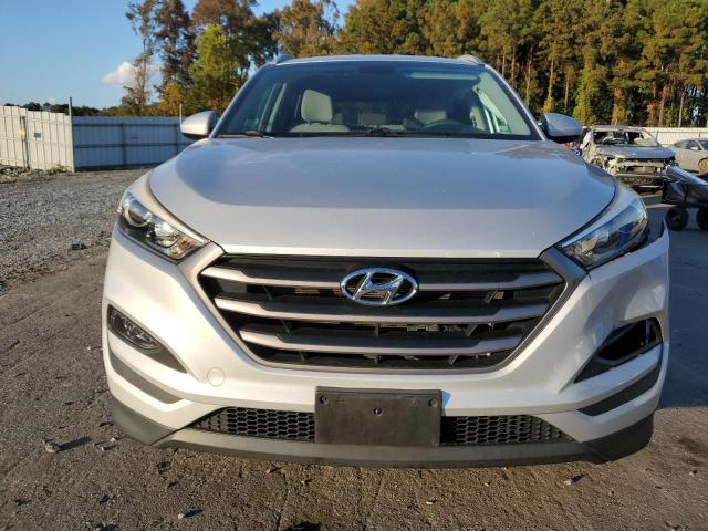 Photo 5 from auction – 2016 HYUNDAI TUCSON LIM with VIN KM8J3CA46GU059941