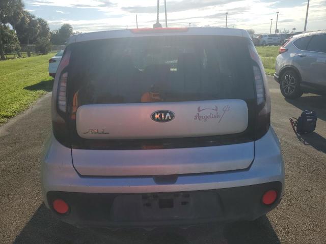 Photo 6 from auction – 2017 KIA SOUL with VIN KNDJN2A25H7496398