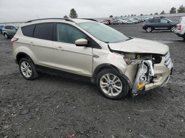 Photo 4 from auction – 2017 FORD ESCAPE SE with VIN 1FMCU9GD5HUB52953
