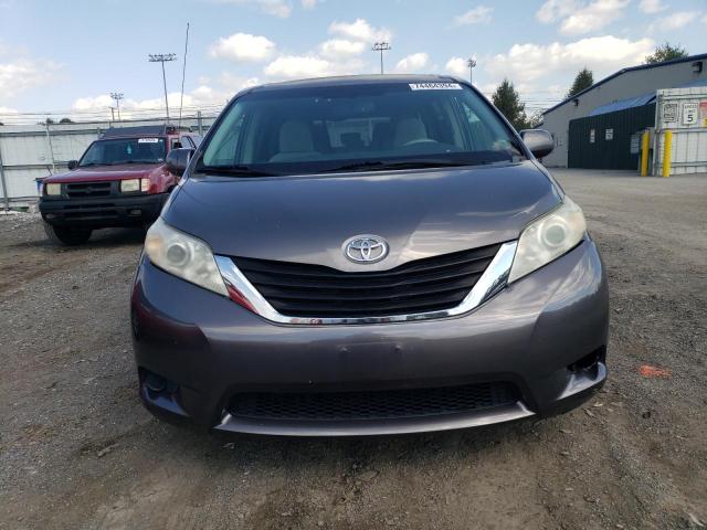 Photo 5 from auction – 2012 TOYOTA SIENNA BAS with VIN 5TDKA3DC5CS009404