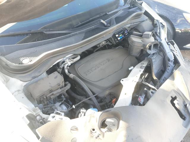 Photo 12 from auction – 2017 HONDA PILOT TOUR with VIN 5FNYF6H92HB092491