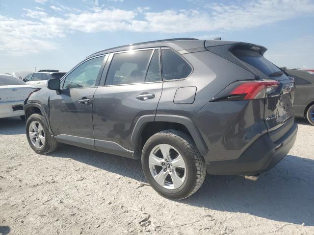 Photo 2 from auction – 2019 TOYOTA RAV4 XLE with VIN 2T3W1RFVXKW012895
