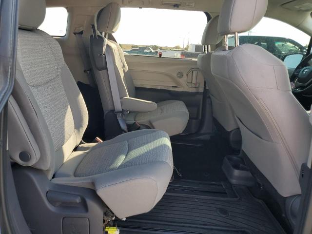 Photo 11 from auction – 2021 TOYOTA SIENNA LE with VIN 5TDKSKFC0MS002978