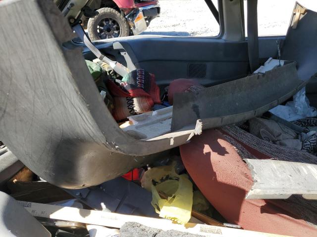 Photo 10 from auction – 1990 GEO METRO with VIN 2C1MR2466L6018173