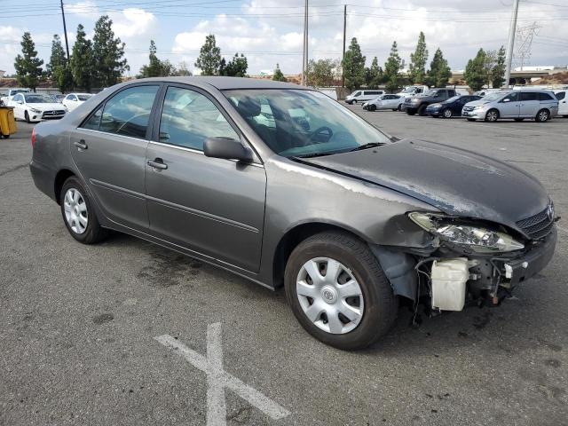 Photo 4 from auction – 2004 TOYOTA CAMRY LE with VIN 4T1BE32K04U830417