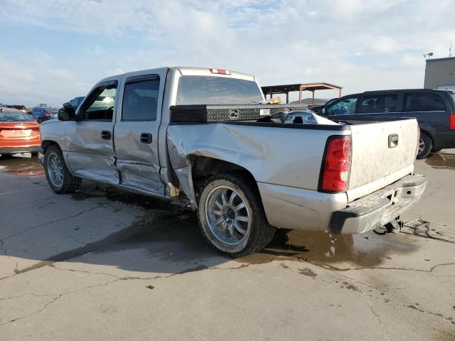 Photo 2 from auction – 2004 CHEVROLET SILVERADO with VIN 2GCEC13T641416475
