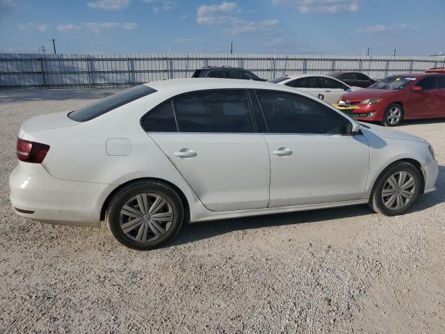 Photo 3 from auction – 2017 VOLKSWAGEN JETTA S with VIN 3VW167AJ3HM290579