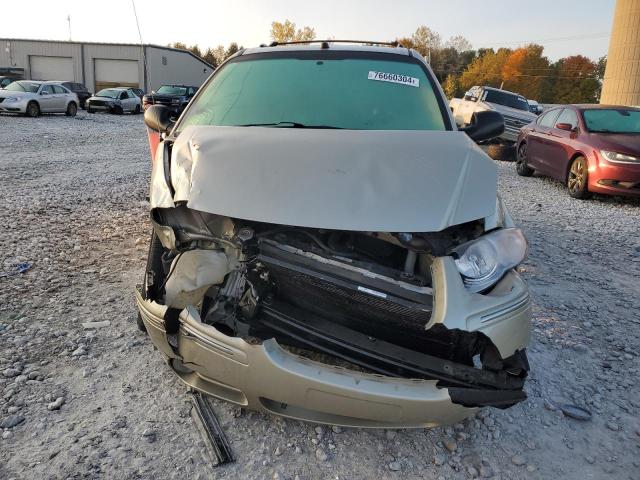 Photo 5 from auction – 2005 CHRYSLER TOWN & COU with VIN 2C4GP54L75R487464