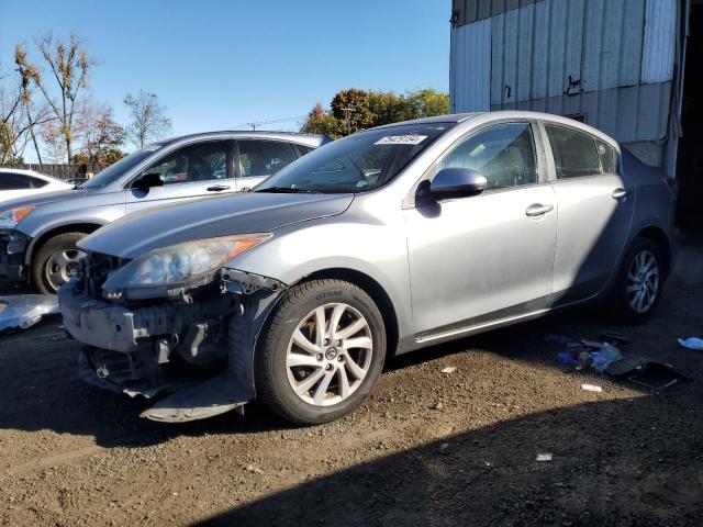 MAZDA 3 I 2013 with VIN JM1BL1V8XD1709426 - Photo from auction