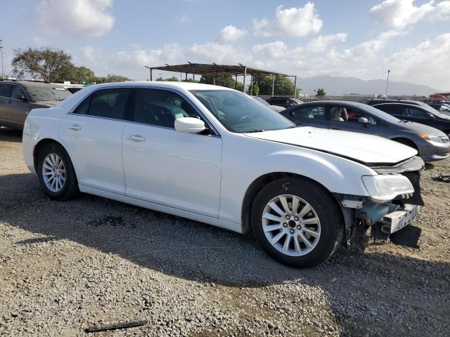 Photo 4 from auction – 2015 CHRYSLER 300 LIMITE with VIN 2C3CCAAG1FH876204