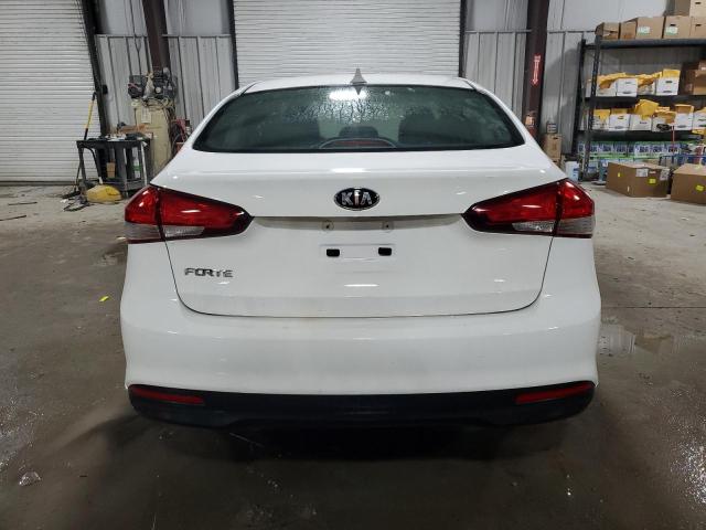 Photo 6 from auction – 2017 KIA FORTE LX with VIN 3KPFK4A72HE027453