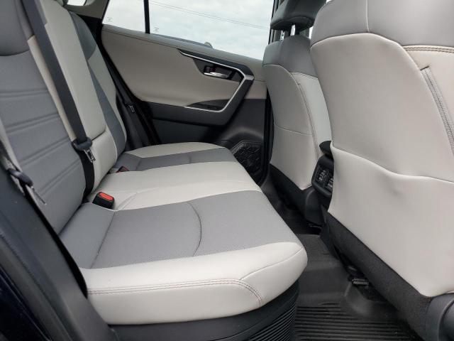 Photo 11 from auction – 2020 TOYOTA RAV4 LIMIT with VIN 4T3DWRFV8LU010251