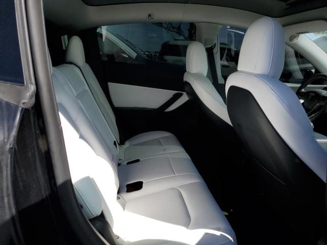 Photo 10 from auction – 2022 TESLA MODEL Y with VIN 7SAYGDEF7NF451053